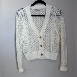 🌸 Spring Essential: Open Knit Cream Sweater with Brown Buttons! 🌸